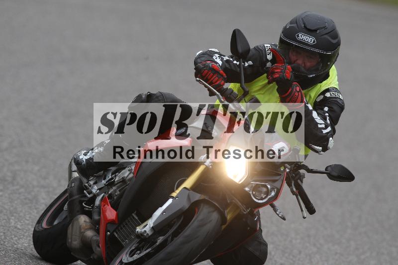 Archiv-2025/10 23.04.2025 Cornu Master School ADR/rot-rouge/0